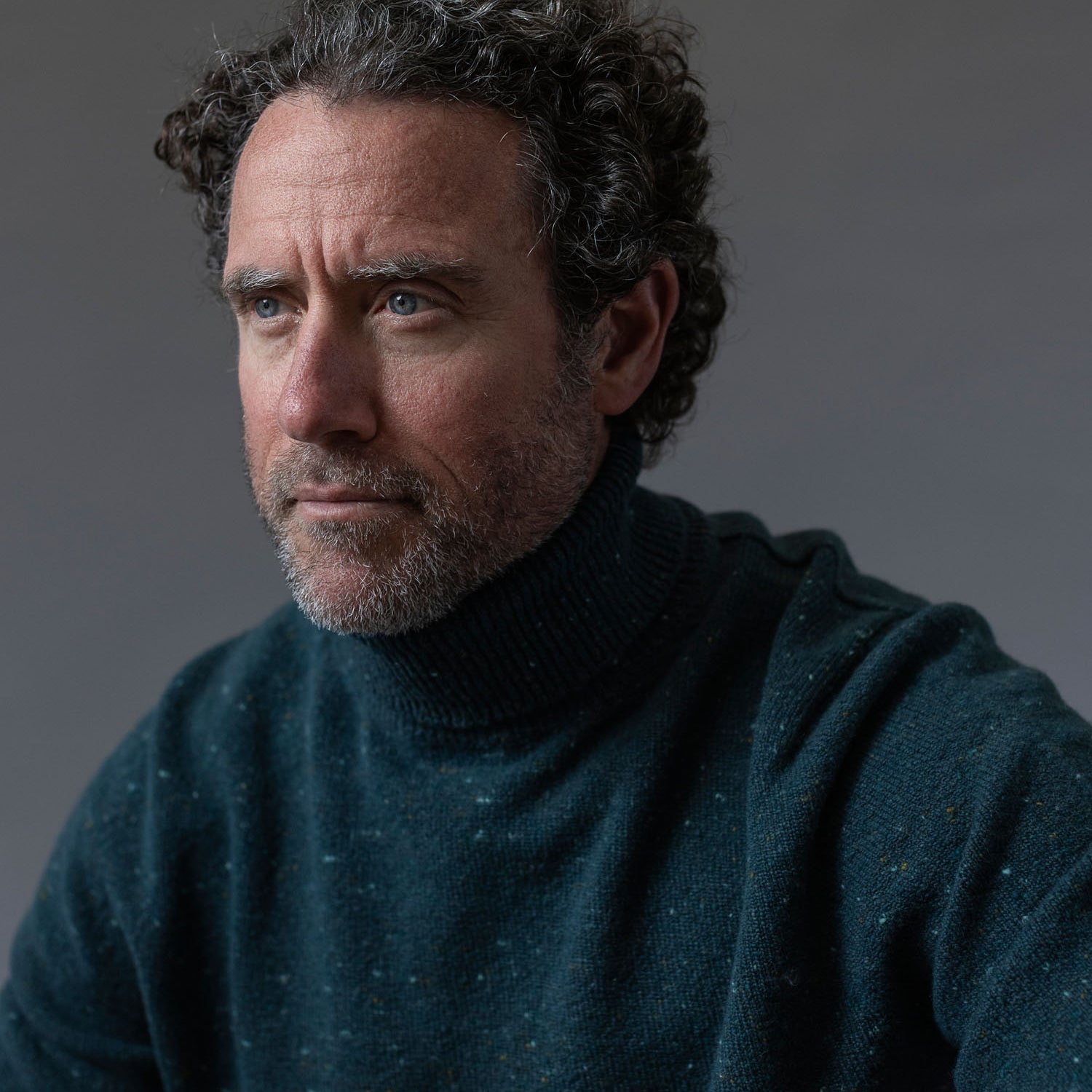 Cashmere Light Turtle Neck