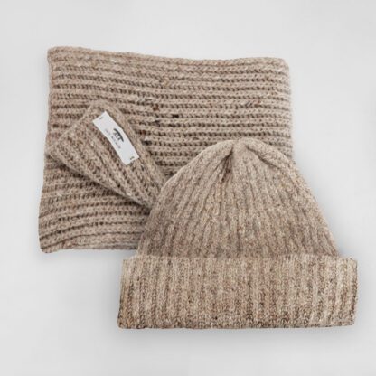 Inis Meáin Hat and Scarf Set