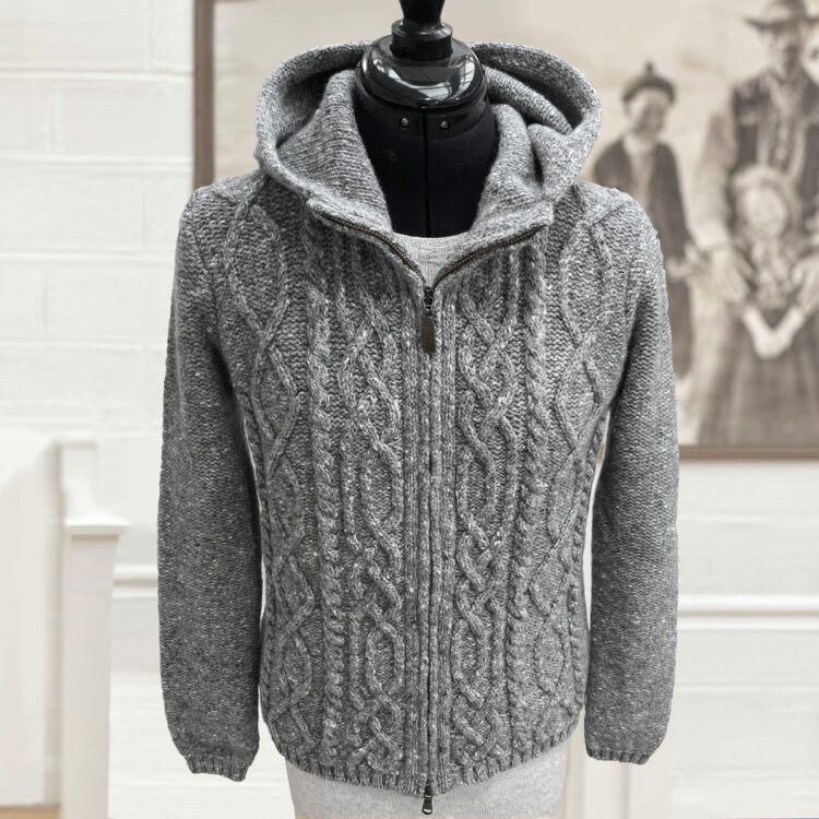 Inis Meáin Cashmere Hoodie in Longford