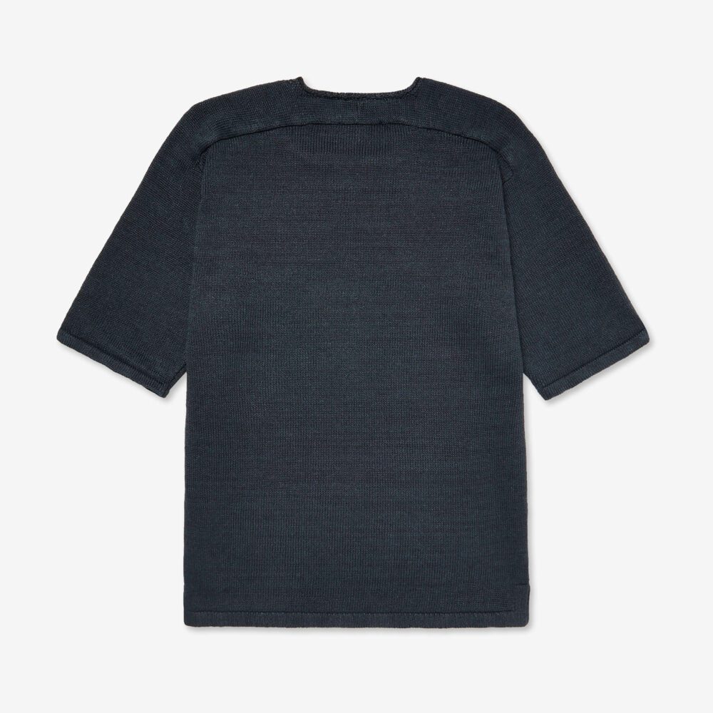 S2321 Inis Meáin Henley Polo in Charcoal