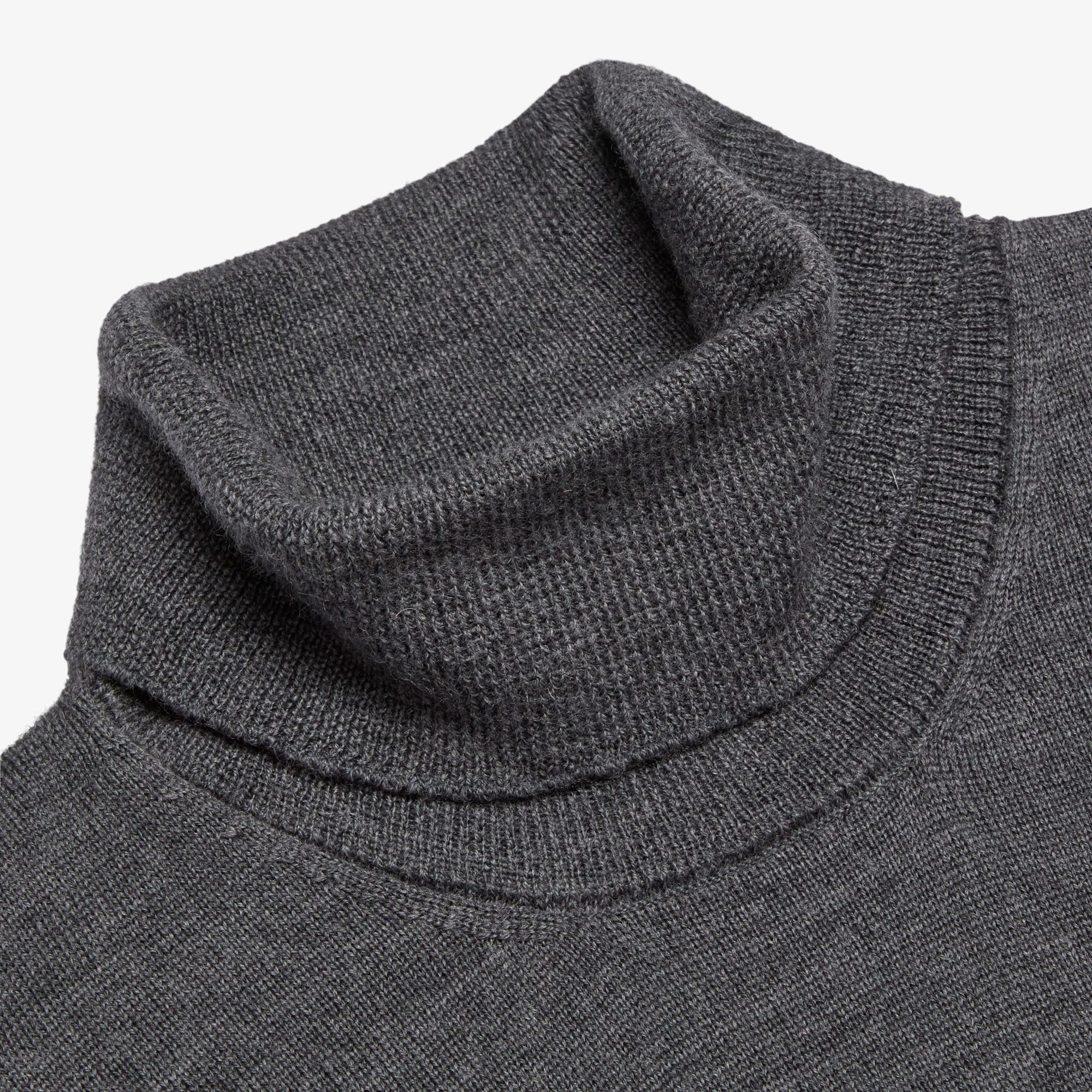 Lightweight Turtle Neck - Grey — Inis Meáin Knitwear